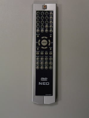 Τηλεκατευθυνόμενο DVD-PDX77