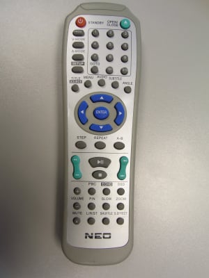 Τηλεκατευθυνόμενο NEO DVD R45USB HD
