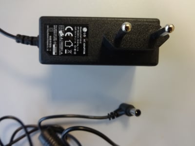 ΠΡΟΣΑΡΜΟΓΕΑΣ AC/DC LCAP16A-E