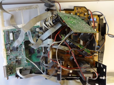 Τηλεόραση PHILIPS ΣΑΣΙΣ MG2.1E AA 28PW9535/12