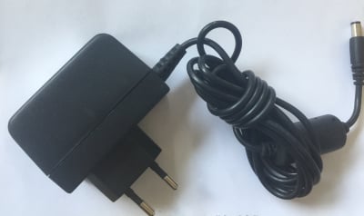 ΠΡΟΣΑΡΜΟΓΕΑΣ AC/DC LJH-186 5V 1A