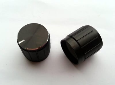 Ποτενσιόμετρο με κουμπί 20x15 Φ6 mm