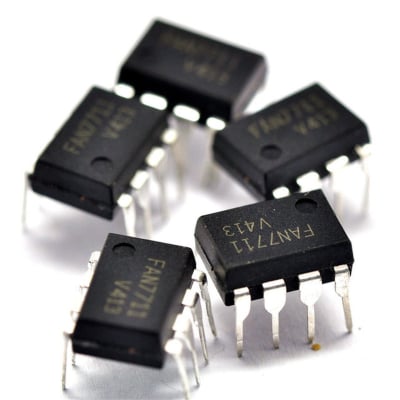 FAN7711 DIP-8