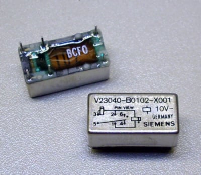 RELAY V23040-B0102-X001 10V