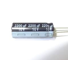 2200UF/10V 105\'C EKM