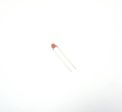 Συμπυκνωτής ker.3.9NF/100V MC 2.54