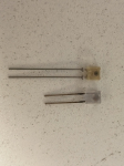 Κάθετη φωτοδίοδος CA 3,7x4,7mm; κάθοδος-άνοδος